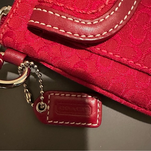 Coach Y2K SOHO Signature C Red Wristlet Clutch - Picture 8 of 9